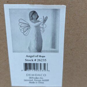 Willow Tree Angel of Hope BNIB Each day, hope anew Demdaco Susan Lordi